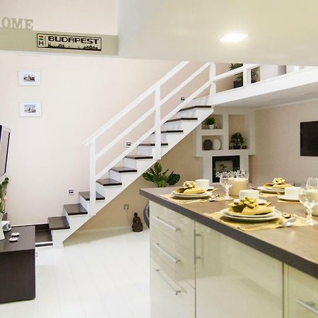 R&R Apartment Rakoczi Budapest Exteriör bild