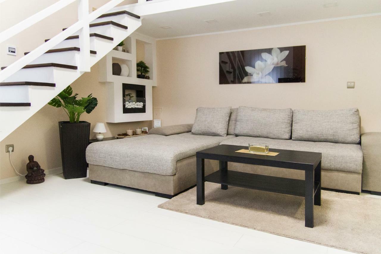 R&R Apartment Rakoczi Budapest Exteriör bild