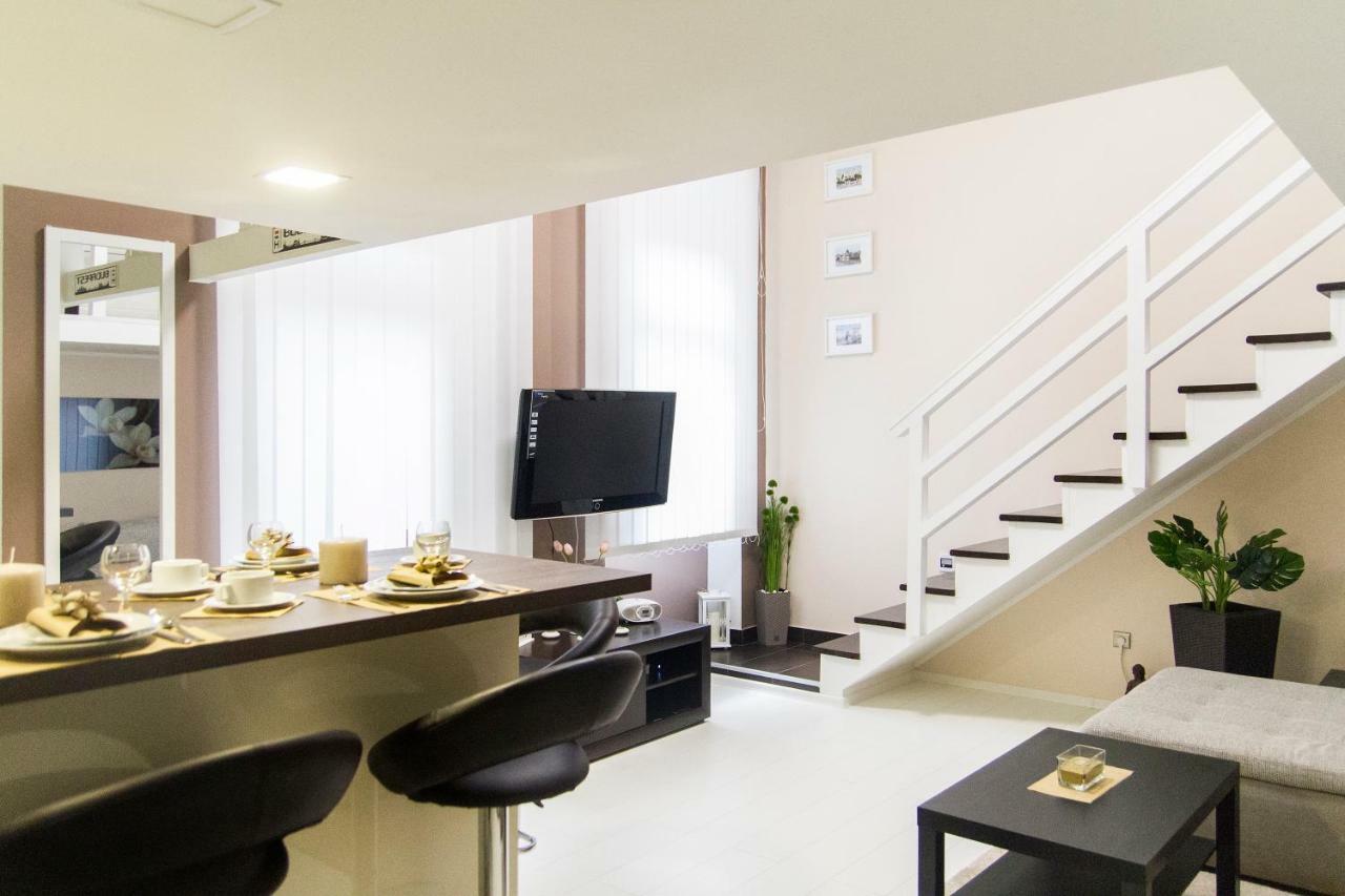 R&R Apartment Rakoczi Budapest Exteriör bild